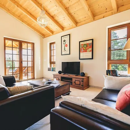 Vila Maslina Vinisce