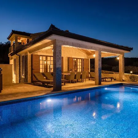 Vila Maslina Vinisce